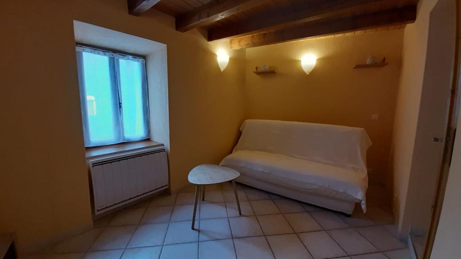 Petite Maison De Village Situee Entre Lacs, Cascades Et Montagnes Virieu-le-Grand Zewnętrze zdjęcie